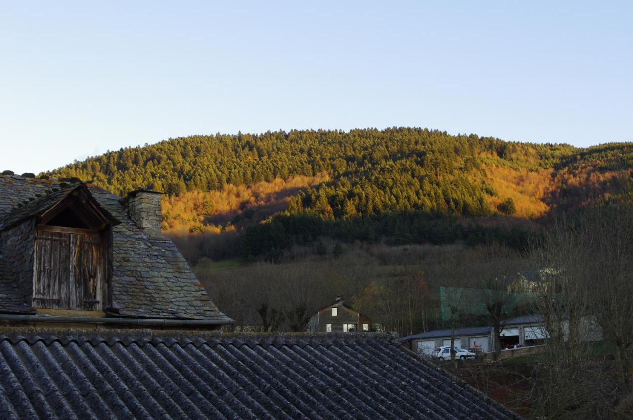 Auberge Du Bramont Saint-Étienne-du-Valdonnez Buitenkant foto